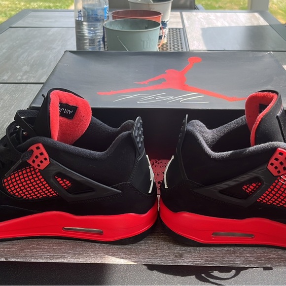 Retro Jordan “Red Thunder” 4s - Picture 2 of 4